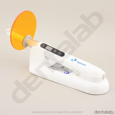 Lámpara de Fotocurado EIGHTEETH • Curing Pen-E • 3 LEDs • 3.000 mW/cm²