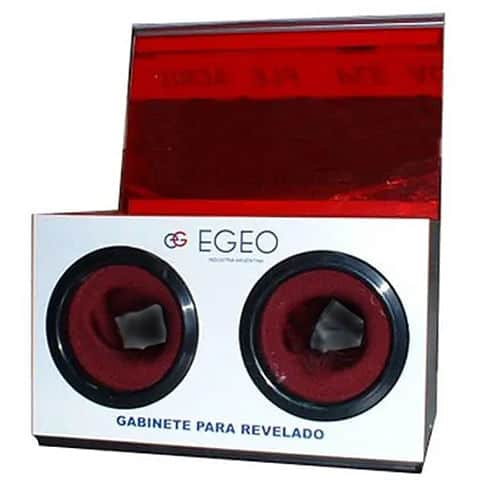 Gabinete de Revelado Acero Inoxidable s/ Negatoscopio. Egeo